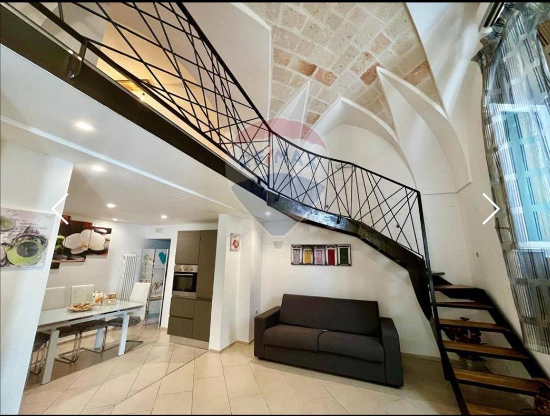 Ely Home บรินดิซิ ภายนอก รูปภาพ